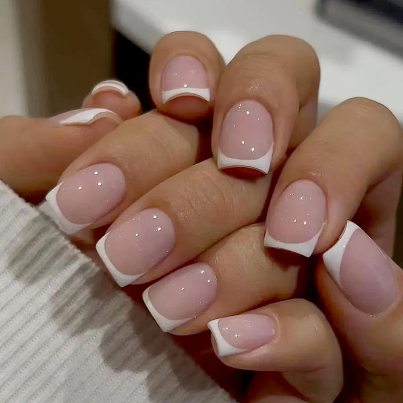 Nail Art Wedding - Unhas Postiças Curtas Quadradas Nude Brancas